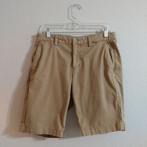 EUC Linksoul Shorts. Khaki. Size 30